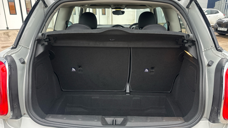 MINI Hatchback 1.5 Cooper 3dr Petrol Hatchback